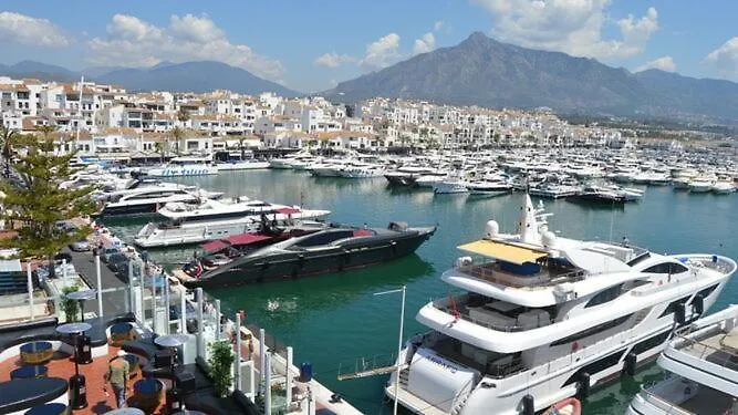 Lejlighed Puerto Banus Frontline With Amazing Sea Views Marbella