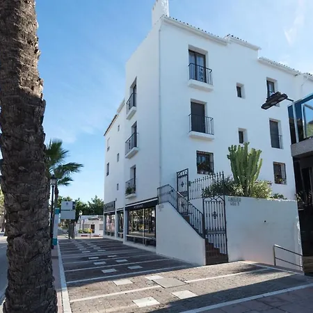 Puerto Banus Frontline With Amazing Sea Views Marbella
