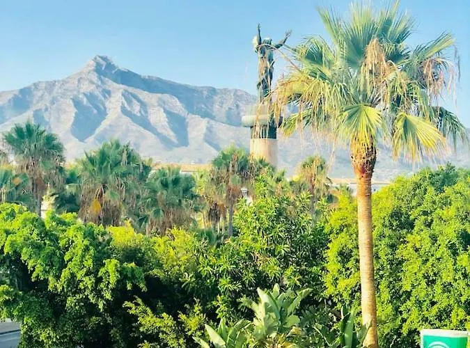 Puerto Banus Frontline With Amazing Sea Views