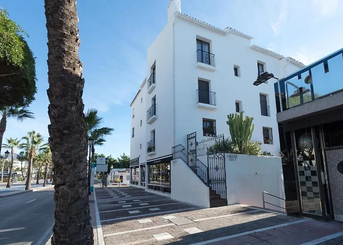 Puerto Banus Frontline With Amazing Sea Views Marbella