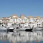 Puerto Banus Frontline With Amazing Sea Views